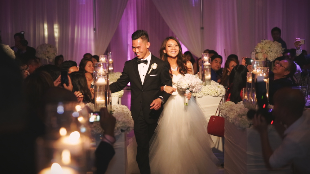 Phuong & Scott :: 8 Kinds of Smiles