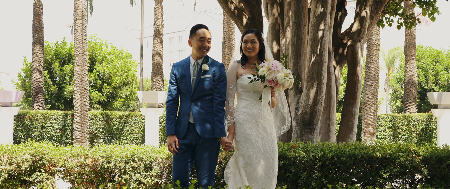 Julie & Tony | 8 Kinds of Smiles