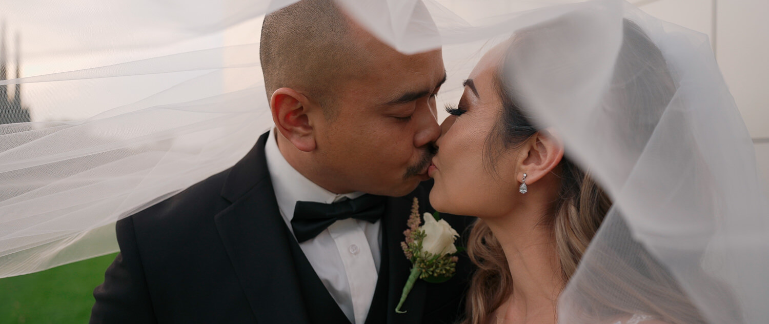 Julie & Tam :: Wedding Highlights