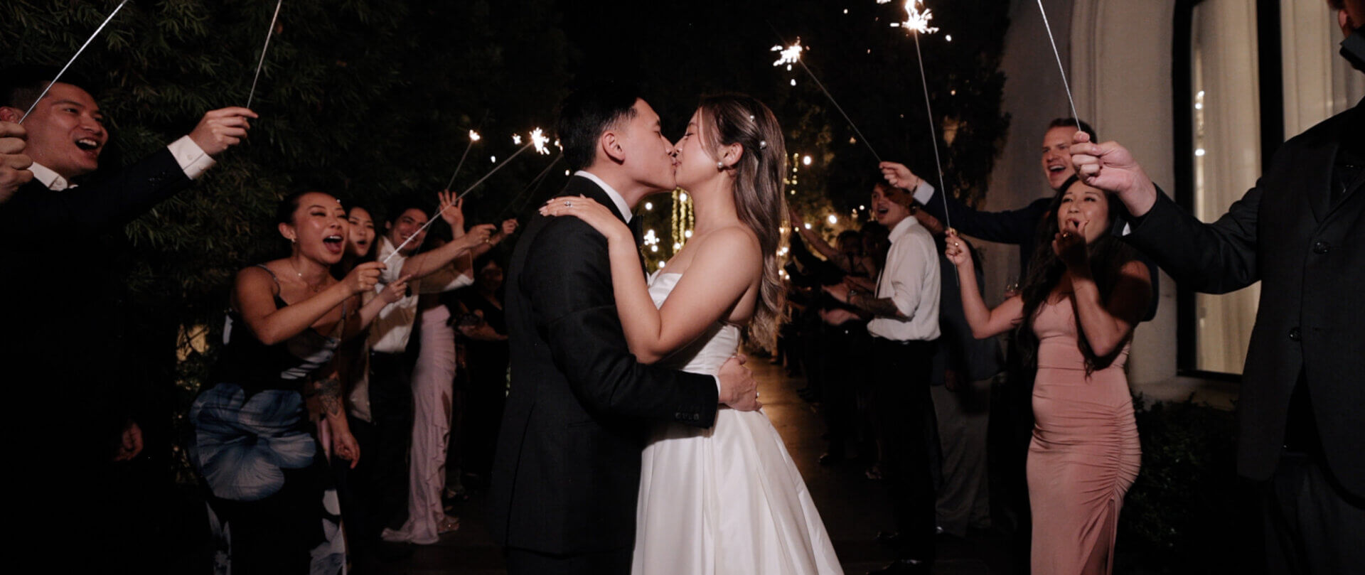 Janine & Aaron | 8 Kinds of Smiles