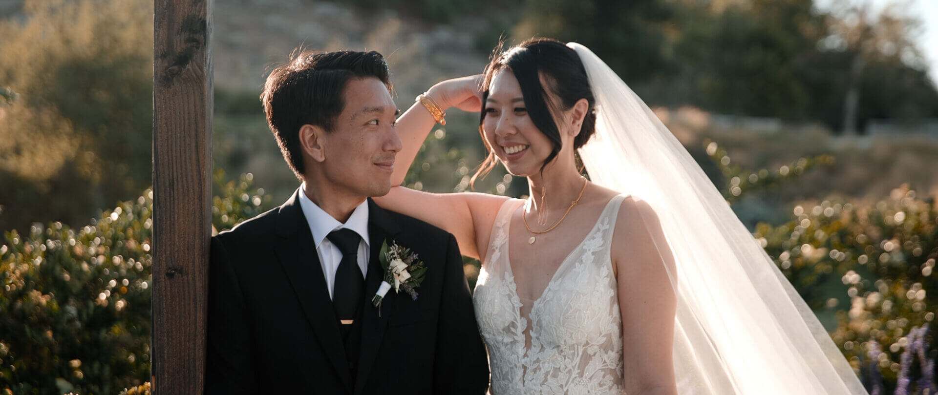 Alyson & Neil | 8 Kinds of Smiles