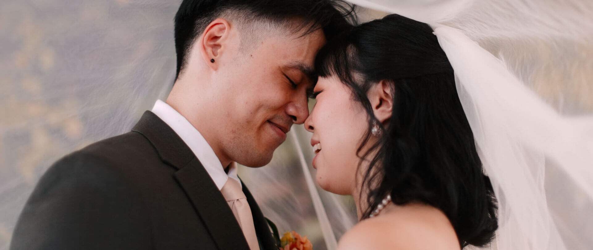 Vivian & Alexander | 8 Kinds of Smiles